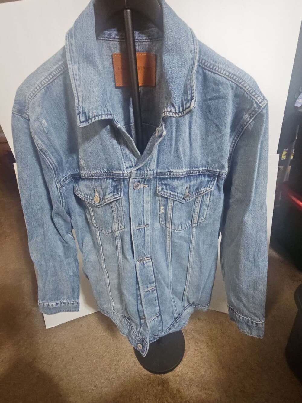 Lucky Brand Denim Jacket Size L Light Wash Distressed Cotton Trucker